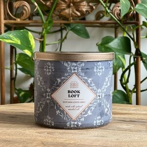 White Barn Book Loft 3 Wick Candle
